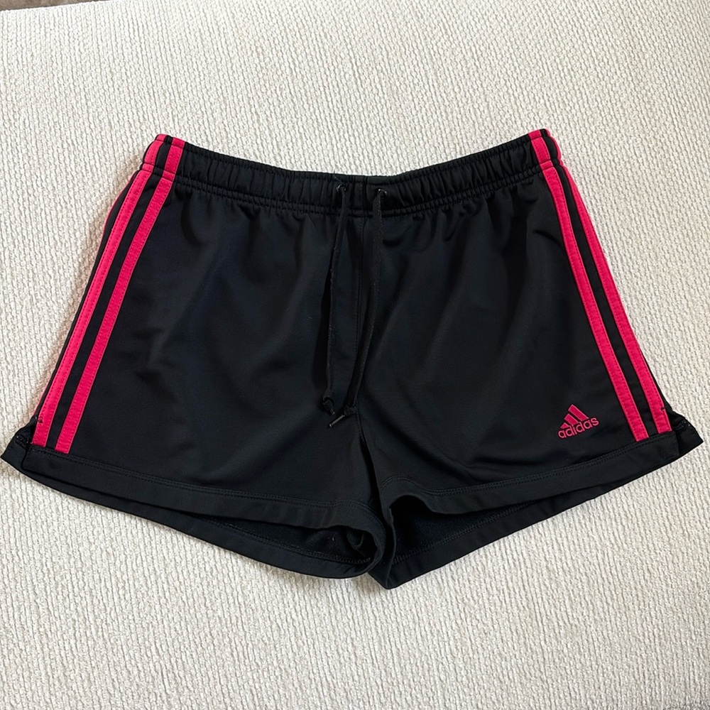 Adidas ladies shorts athletic M